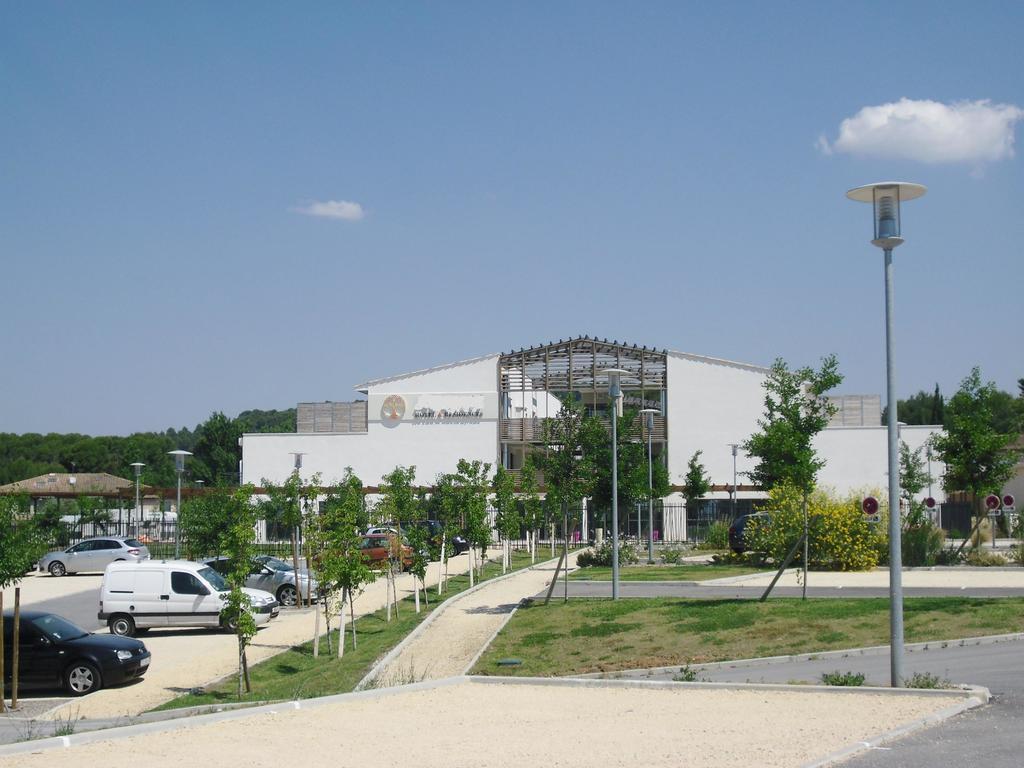 Studio A Deux Pas D'Aix Екс ан Прованс Стая снимка